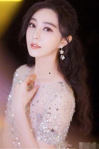 娱乐圈最火的艺人,揭秘当红炸子鸡的辉煌历程