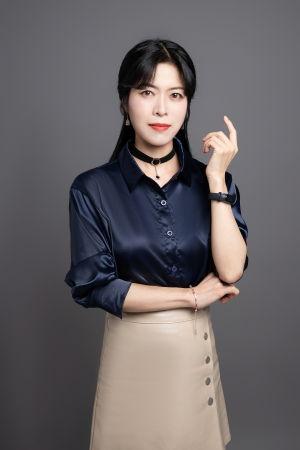 李挺 奇葩什么背景,揭秘“奇葩”背后的传奇人生