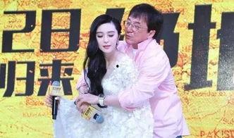 成龙吃女明星豆腐图片,一场意外的“豆腐”风波