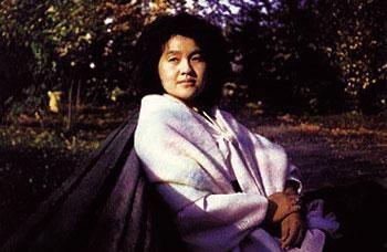 荆浩的老婆照片,古典美人的岁月印记